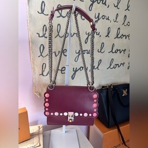 Fendi Black Cherry Crosdbody/Kan
